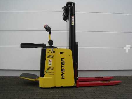 Stacker pedestre 2019 Hyster S 1.5S (2)