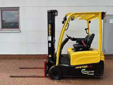 Elektromos 3 kerekű 2017  Hyster J 1.6 XNT LWB (1)