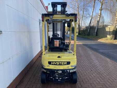 Eléctrico - 4 rodas 2021 Hyster J 2.0 XN LWB (4)