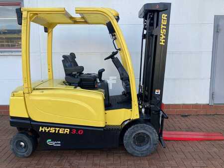 Electric - 4 wheels 2021  Hyster J 3.0 XN (3)