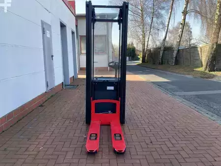 Ruční vysokozdvižný vozík 2024  Hyster S 2.0EL (2)