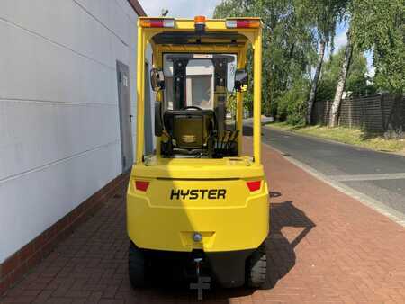 Eléctrico - 4 rodas 2024 Hyster J 2.0 UT (4)