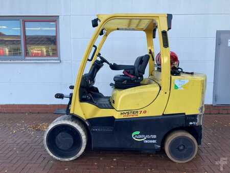 Empilhador a gás 2015 Hyster S 7.0 FT (1)