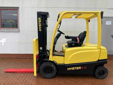 Elektro 4 Rad 2024  Hyster J 3.0 XN (1)