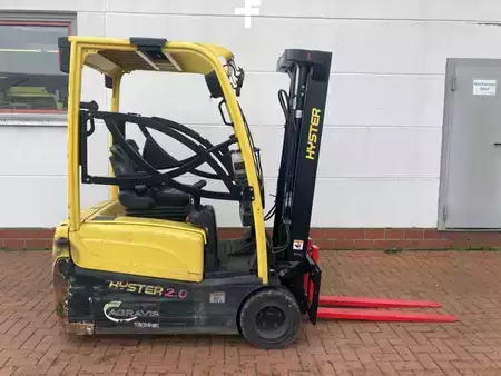 Chariots électriques à 3 roues 2019  Hyster J 2.0 XNT LWB (3)
