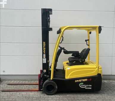 Eléctrico - 3 rodas 2014 Hyster J 1.8 XNT (1)