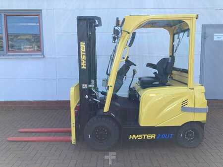 Eléctrico - 4 rodas 2024 Hyster J 2.0 UTL (1)