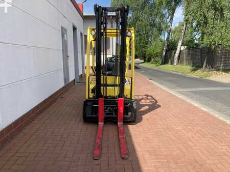 Eléctrica de 4 ruedas 2017  Hyster J 2.0 XN LWB (2)