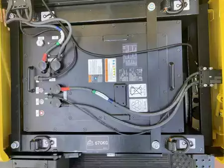 El truck - 3 hjulet 2024  Hyster J 1.6 UTTL (6)