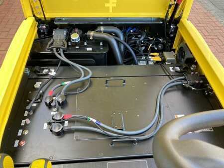 Elektromos 4 kerekű 2024  Hyster J 3.5 UTL (7)