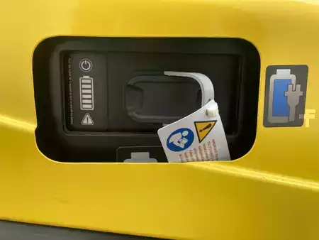 Chariots électriques à 3 roues 2025  Hyster J 2.0 XNT MWB (7)