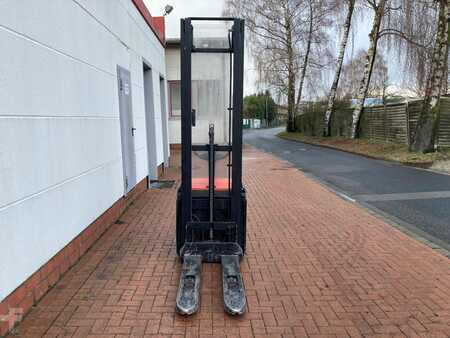 Stoccatori 2012  Toyota SWE 120L (2)