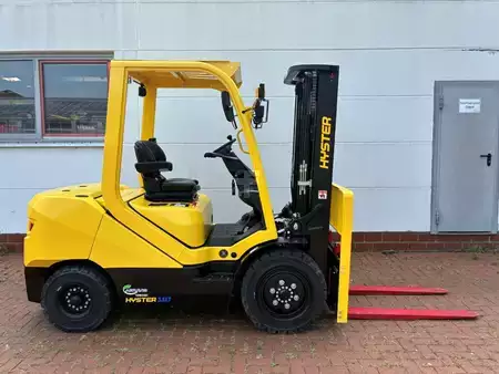 Elektromos 4 kerekű 2025  Hyster J 3.5 XTLG (3)