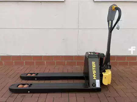 Elektrische palletwagens 2023  Hyster PC 1.5 (1)