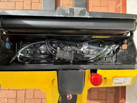 Transpaleta eléctrica 2017  Hyster P 1.6 (5)