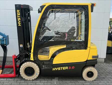 Elektro čtyřkolový VZV 2023  Hyster J 3.0 XN (1)