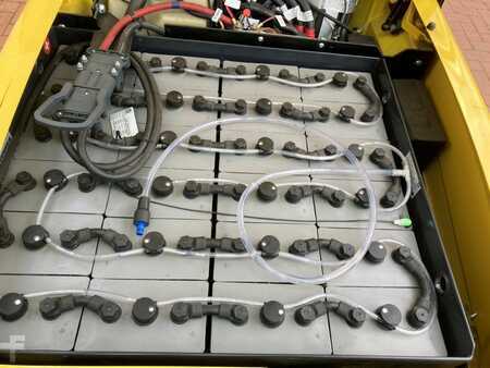 369_M-300286137-7.jpg?v=1761539136