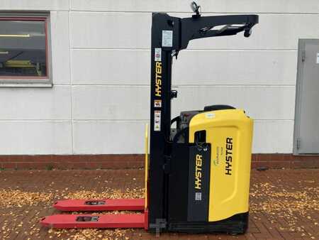 Transpaleta conductor sentado 2021  Hyster RS 1.6 IL (1)