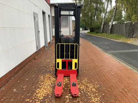 Transpaleta conductor sentado 2021  Hyster RS 1.6 IL (2)