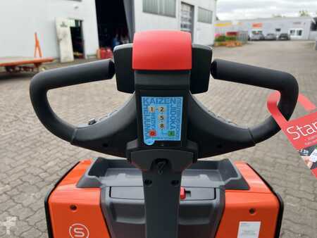 Elektrische palletwagens 2019  Toyota LWE 200 / Akku überh.! (7)