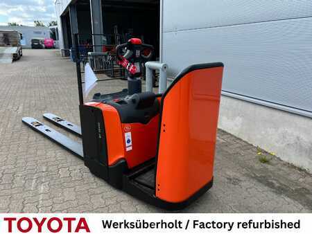 Lavansiirtovaunu 2021  Toyota LPE 200, nur 490 h! (3)