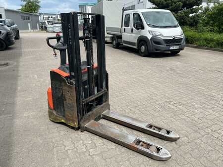Pallet Stackers 2019  Toyota SWE 200 D (4)