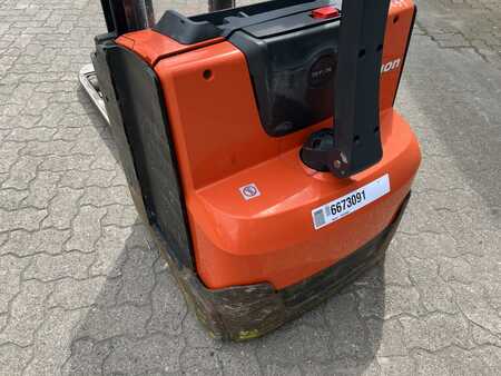 Pallet Stackers 2019  Toyota SWE 200 D (5)