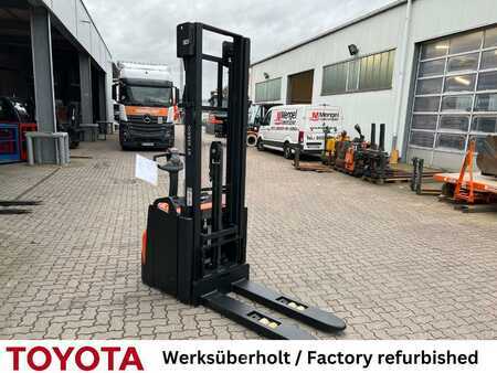 Pinontavaunu 2019  Toyota SWE 200 L (4)