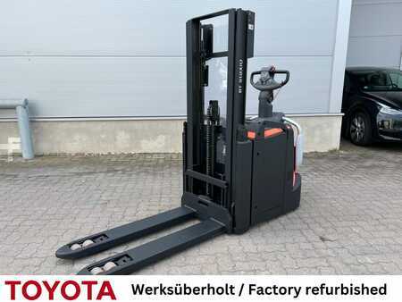 Pinontavaunu 2018  Toyota SPE 200 D, Akku überh.! (1)