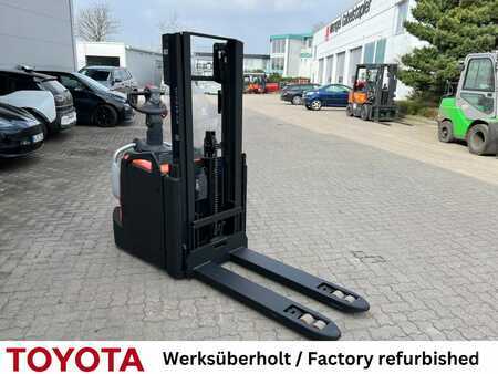 Pinontavaunu 2018  Toyota SPE 200 D, Akku überh.! (4)