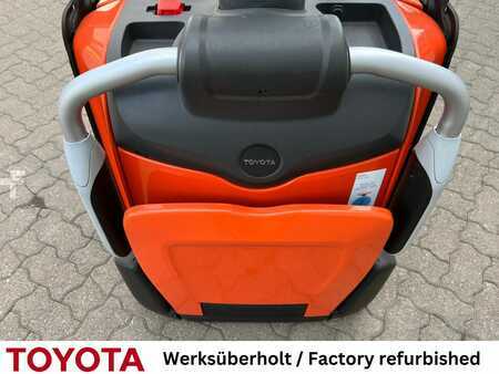 Pinontavaunu 2018  Toyota SPE 200 D, Akku überh.! (6)