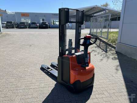 Stoccatori 2019  Toyota SWE 120 / 670 h! (2)