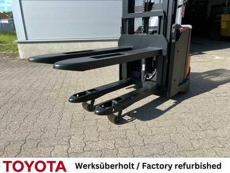 Stoccatori 2019  Toyota SWE 120 L / Akku neu! (2)
