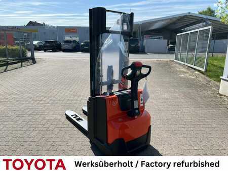 Stoccatori 2019  Toyota SWE 120 L / Akku neu! (3)
