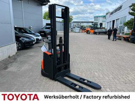 Stoccatori 2019  Toyota SWE 120 L / Akku neu! (4)