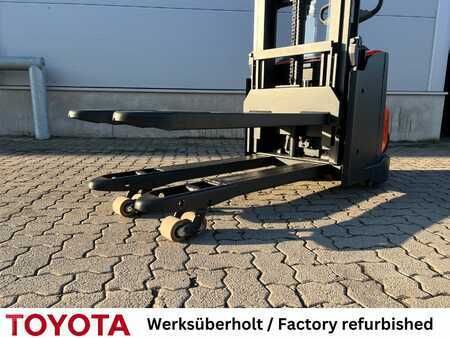 Ledestabler 2022  Toyota SWE 200 D / Akku 2025! (2)