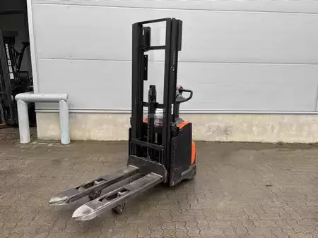 Ruční vysokozdvižný vozík 2019  Toyota SWE 120 L (1)