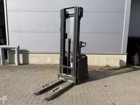 Hochhubwagen 2018  Toyota SWE 160 (1)