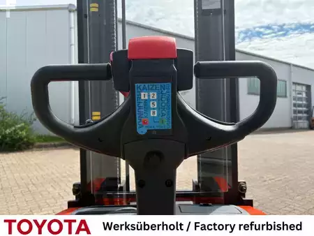 Hochhubwagen 2017  Toyota SWE 140 L / Akku neu! (4)