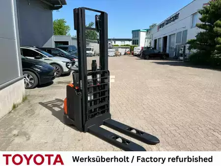 Hochhubwagen 2021  Toyota SWE 120 / 320 Std.! (3)