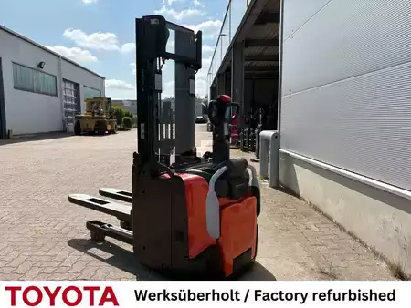 Pinontavaunu 2019  Toyota SPE 120 L / Akku überh.! (2)