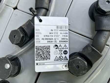 Elektryczne 4-kołowe 2017  Toyota 8 FBMT 25 / nur 520 h! (9)