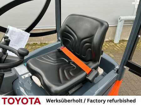Eléctrico - 3 rodas 2020  Toyota 7 FBEST 15 / 35 Stunden! (4)