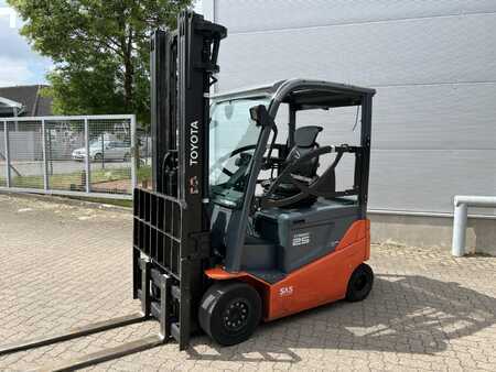 Elektro 4 Rad 2015  Toyota 8 FBMKT 25 (1)