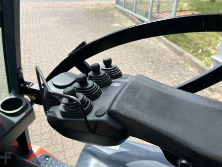 Elektro 4 Rad 2015  Toyota 8 FBMKT 25 (5)