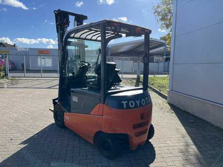 Sähkö - 4 pyör 2013  Toyota 8 FBMT 35 (2)