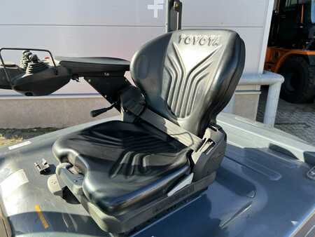 Sähkö - 4 pyör 2013  Toyota 8 FBMT 35 (4)