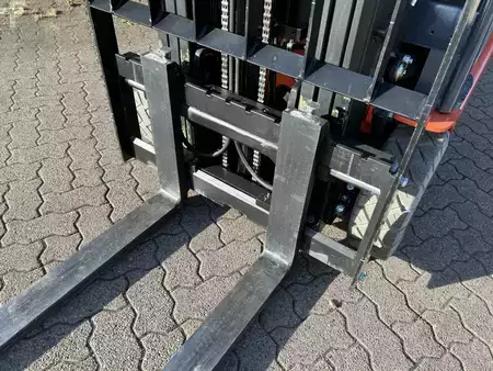 El Truck - 3-hjul 2020  Toyota 8 FBE 16 T (10)