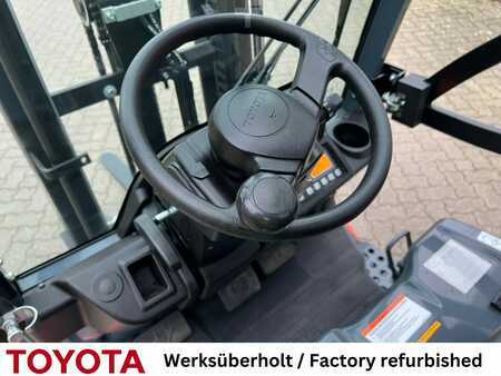 Elektro 4 Rad 2019  Toyota 8 FBMK 16 T / 810 Std! (6)