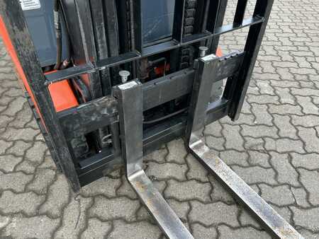 3-wiel elektrische heftrucks 2014  Toyota 7 FBEST 15 (10)